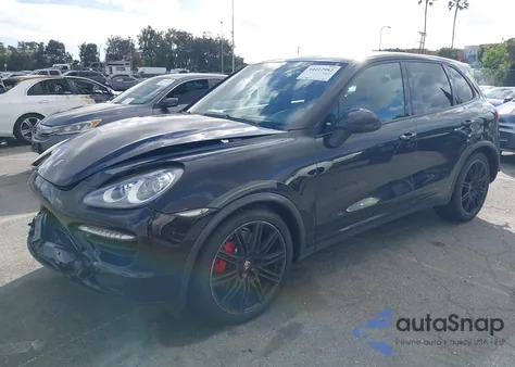 2012 Porsche Cayenne Turbo z USA, uszkodzony, nr VIN WP1AC2A21CLA82801